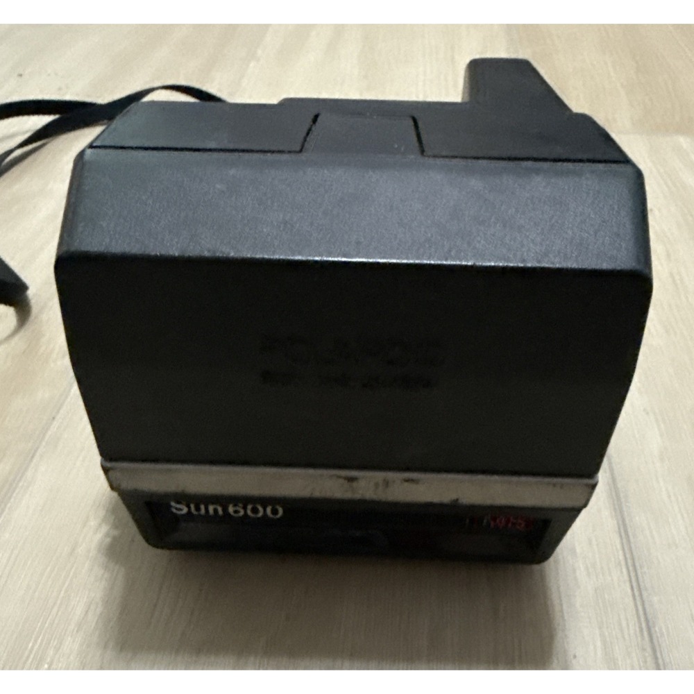 Polaroid SUN 600 LMS